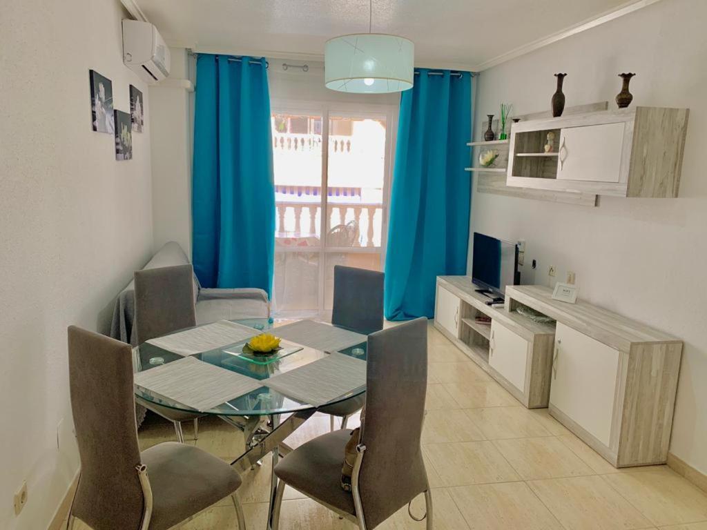 Apartamento Felix De La Fuente Torrevieja Exterior photo