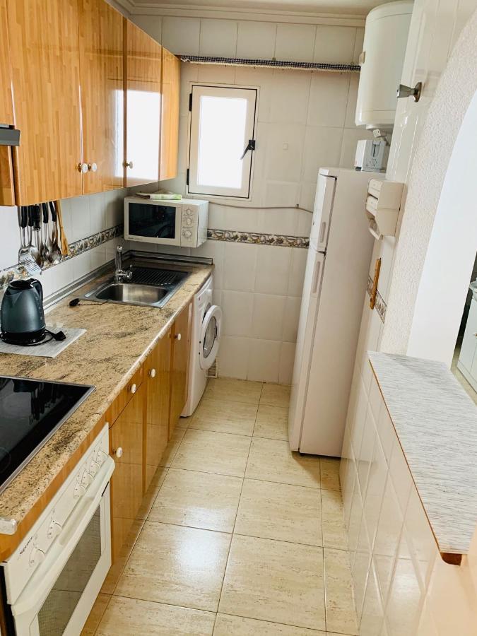 Apartamento Felix De La Fuente Torrevieja Exterior photo