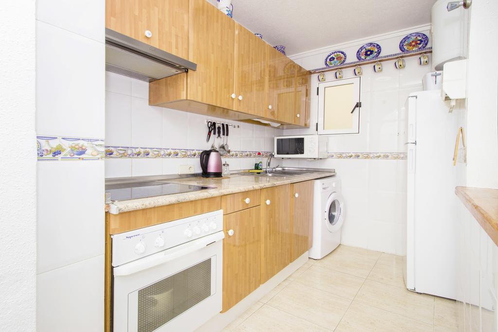 Apartamento Felix De La Fuente Torrevieja Exterior photo